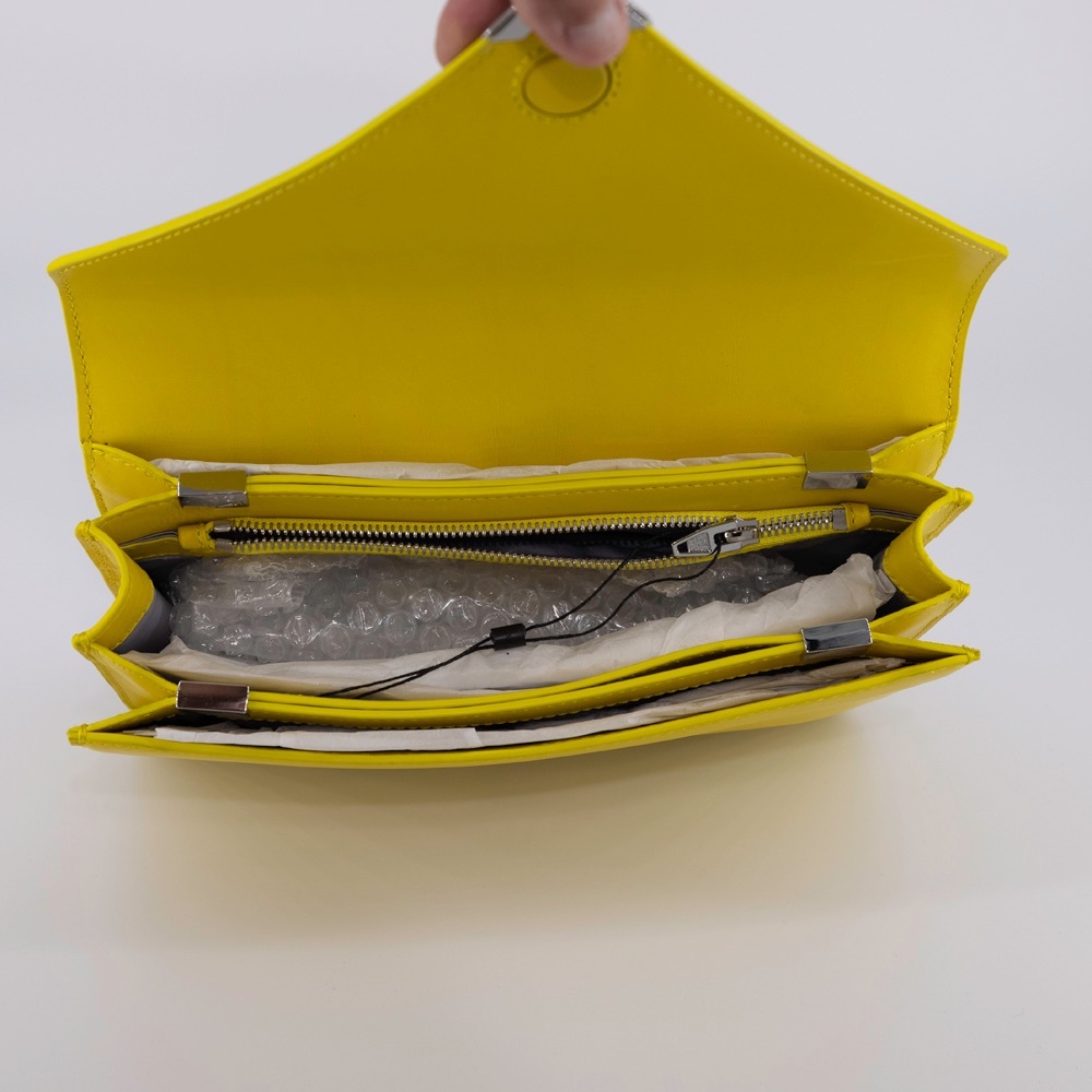 * HOsT PaRtY PicK* ALEXANDER WANG Clutch - Picture 8 of 10
